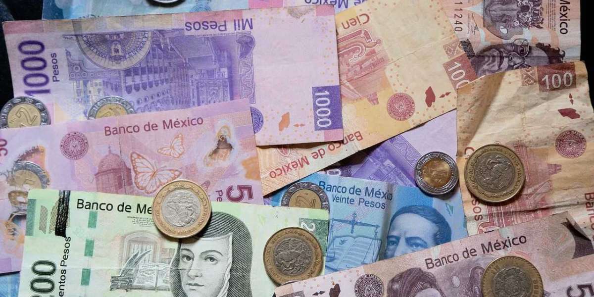 Обмен валюты в Мексике.