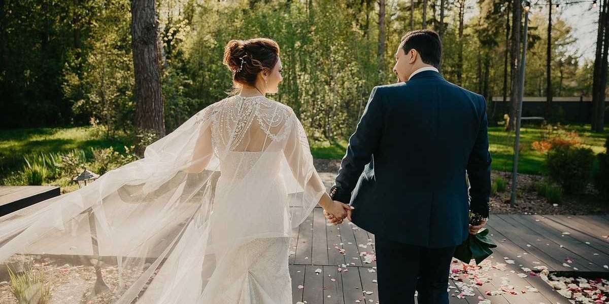 Ведучий на весілля.
